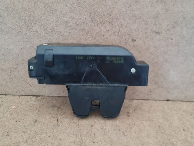 bontott PEUGEOT 307 Csomagtérajtó Zárszerkezet