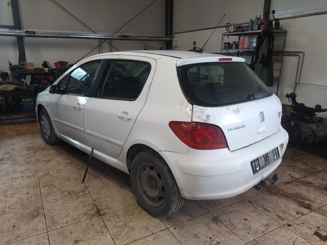 bontott PEUGEOT 307 Csomagtérajtó Zárszerkezet