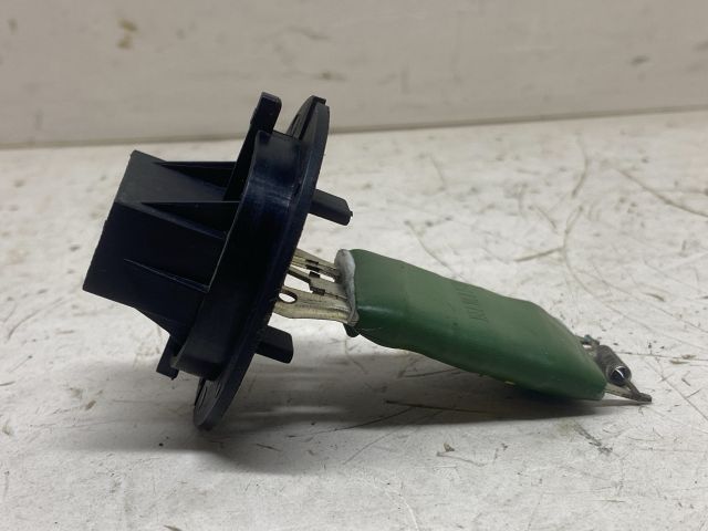 bontott PEUGEOT 307 Előtét Ellenállás Fűtőmotor