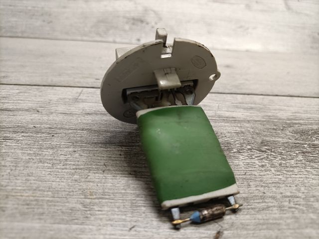 bontott PEUGEOT 307 Előtét Ellenállás Fűtőmotor