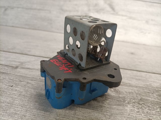 bontott PEUGEOT 307 Előtét Ellenállás Fűtőmotor