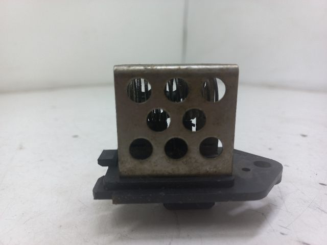 bontott PEUGEOT 307 Előtét Ellenállás Fűtőmotor