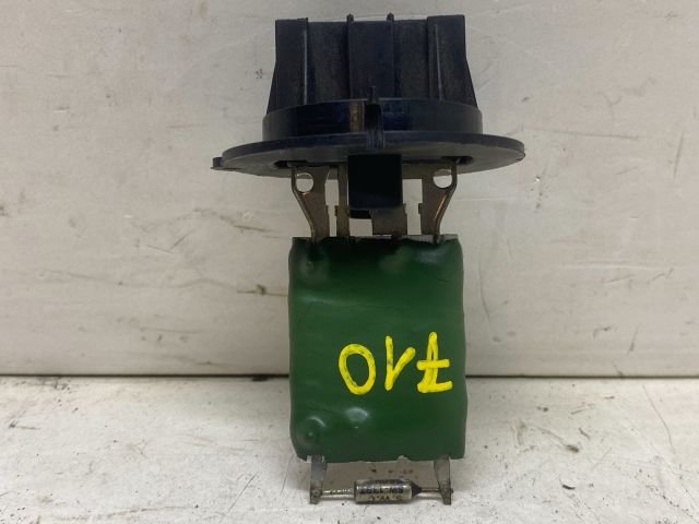 bontott PEUGEOT 307 Előtét Ellenállás Fűtőmotor