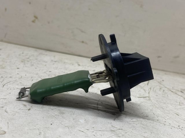 bontott PEUGEOT 307 Előtét Ellenállás Fűtőmotor