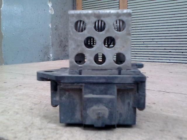 bontott PEUGEOT 307 Előtét Ellenállás Fűtőmotor