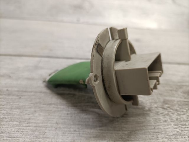 bontott PEUGEOT 307 Előtét Ellenállás Fűtőmotor