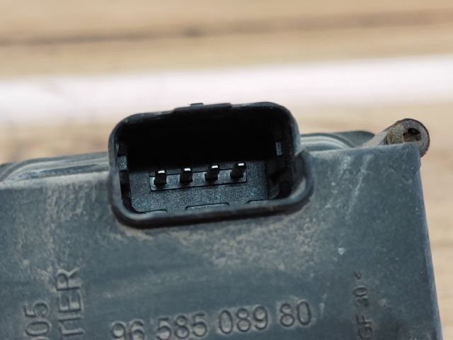 bontott PEUGEOT 307 Előtét Ellenállás Hűtőventilátor