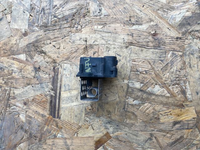 bontott PEUGEOT 307 Előtét Ellenállás Hűtőventilátor