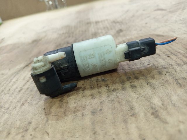 bontott PEUGEOT 307 Első Ablakmosó Szivattyú