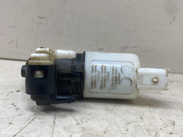 bontott PEUGEOT 307 Első Ablakmosó Szivattyú