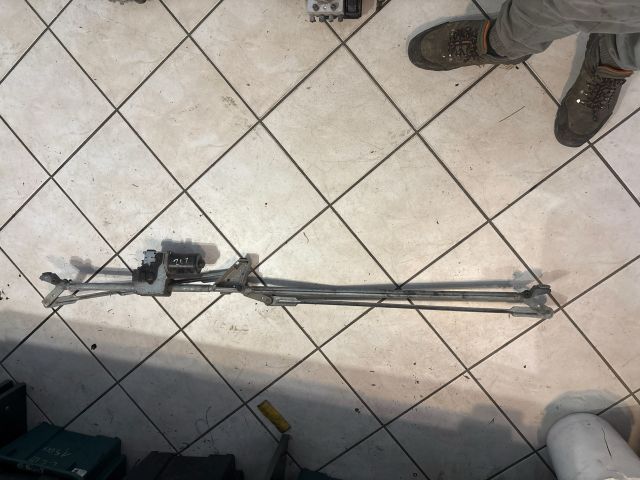 bontott PEUGEOT 307 Első Ablaktörlő Szerkezet Motorral