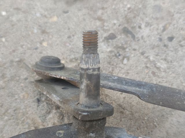 bontott PEUGEOT 307 Első Ablaktörlő Szerkezet Motorral