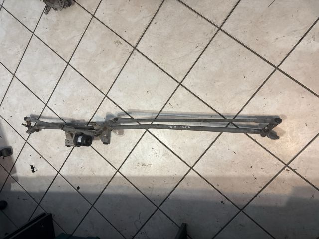 bontott PEUGEOT 307 Első Ablaktörlő Szerkezet Motorral