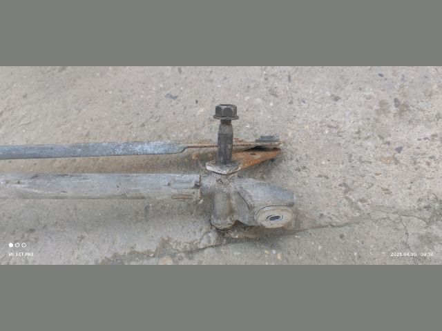 bontott PEUGEOT 307 Első Ablaktörlő Szerkezet Motorral