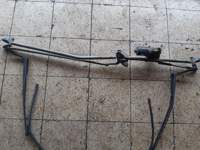 bontott PEUGEOT 307 Első Ablaktörlő Szerkezet Motorral