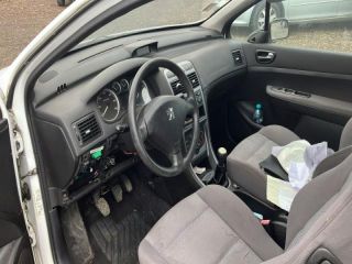 bontott PEUGEOT 307 Első Ablaktörlő Szerkezet