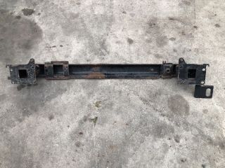 bontott PEUGEOT 307 Első Lökhárító Merevítő (Fém)