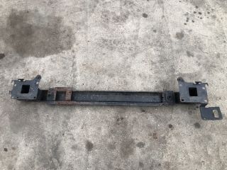 bontott PEUGEOT 307 Első Lökhárító Merevítő (Fém)