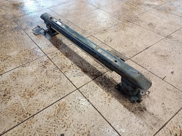 bontott PEUGEOT 307 Első Lökhárító Merevítő (Fém)