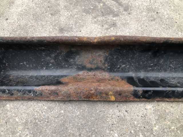 bontott PEUGEOT 307 Első Lökhárító Merevítő (Fém)