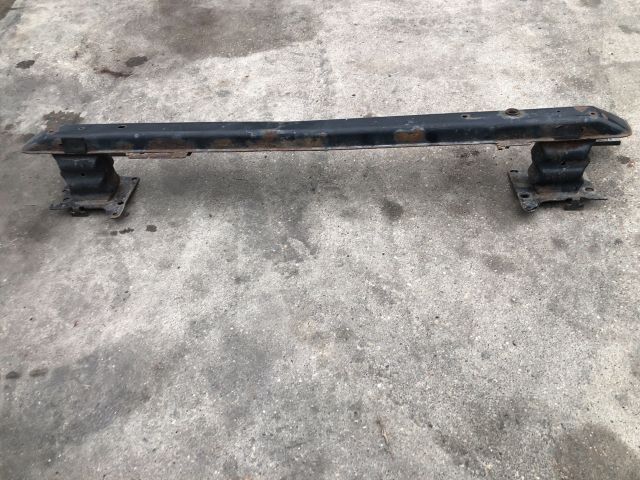 bontott PEUGEOT 307 Első Lökhárító Merevítő (Fém)