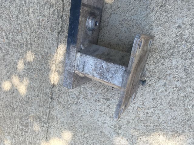 bontott PEUGEOT 307 Első Lökhárító Merevítő (Fém)