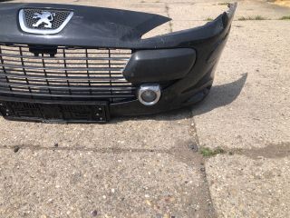 bontott PEUGEOT 307 Első Lökhárító (Részeivel)