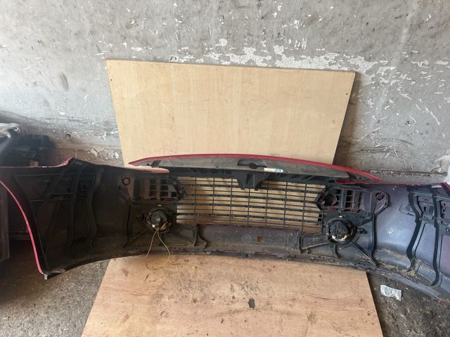 bontott PEUGEOT 307 Első Lökhárító (Részeivel)