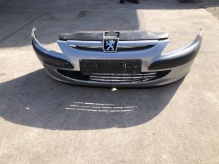 bontott PEUGEOT 307 Első Lökhárító (Részeivel)