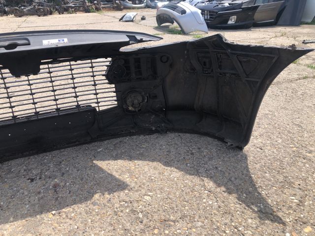 bontott PEUGEOT 307 Első Lökhárító (Részeivel)