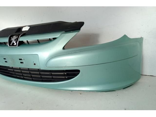 bontott PEUGEOT 307 Első Lökhárító (Üresen)