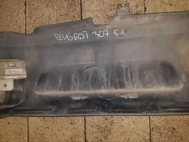 bontott PEUGEOT 307 Első Lökhárító (Üresen)