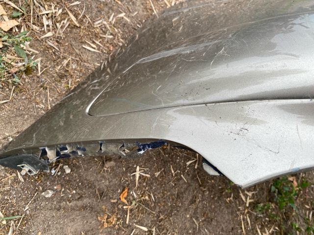 bontott PEUGEOT 307 Első Lökhárító (Üresen)