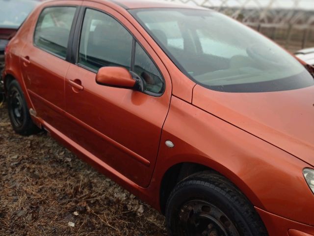 bontott PEUGEOT 307 Első Szélvédő