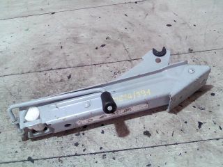 bontott PEUGEOT 307 Emelő