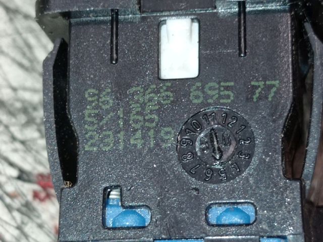 bontott PEUGEOT 307 ESP Kapcsoló