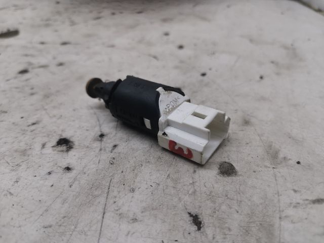 bontott PEUGEOT 307 Fék Pedál Kapcsoló
