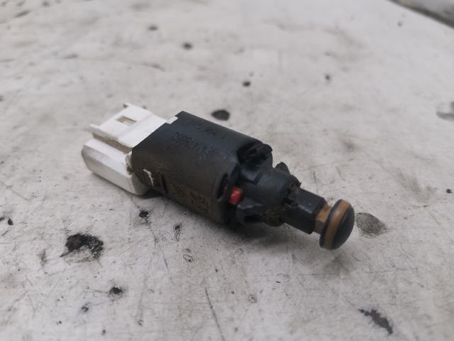 bontott PEUGEOT 307 Fék Pedál Kapcsoló