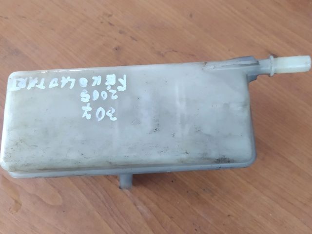 bontott PEUGEOT 307 Fékfolyadék Tartály