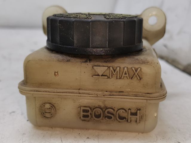 bontott PEUGEOT 307 Fékfolyadék Tartály