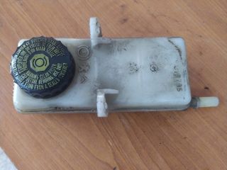 bontott PEUGEOT 307 Fékfolyadék Tartály