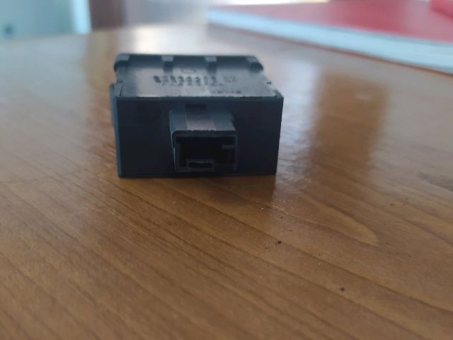 bontott PEUGEOT 307 Fényszórómagasság Állító Kapcsoló