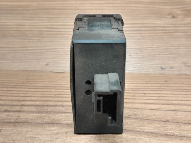 bontott PEUGEOT 307 Fényszórómagasság Állító Kapcsoló