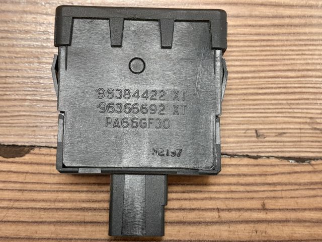 bontott PEUGEOT 307 Fényszórómagasság Állító Kapcsoló