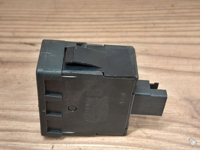 bontott PEUGEOT 307 Fényszórómagasság Állító Kapcsoló