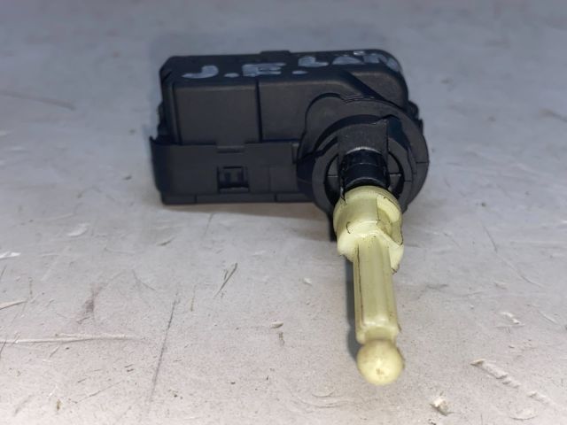 bontott PEUGEOT 307 Fényszórómagasság Állító Motor Jobb