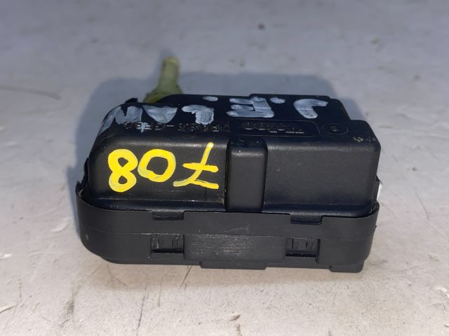 bontott PEUGEOT 307 Fényszórómagasság Állító Motor Jobb