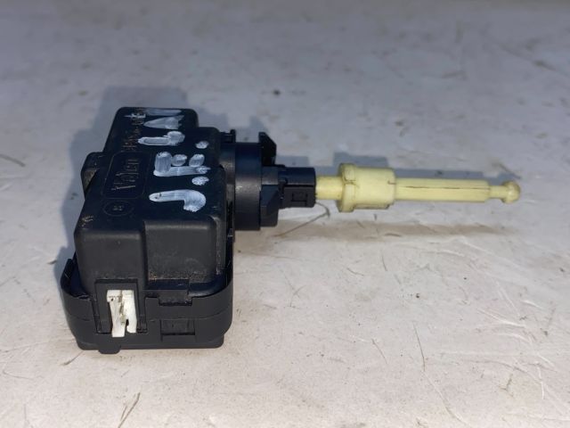 bontott PEUGEOT 307 Fényszórómagasság Állító Motor Jobb