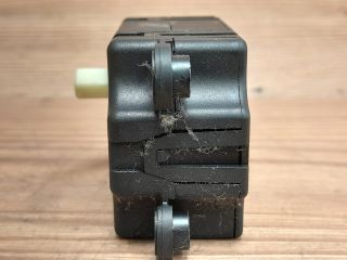 bontott PEUGEOT 307 Fűtés Állító Motor