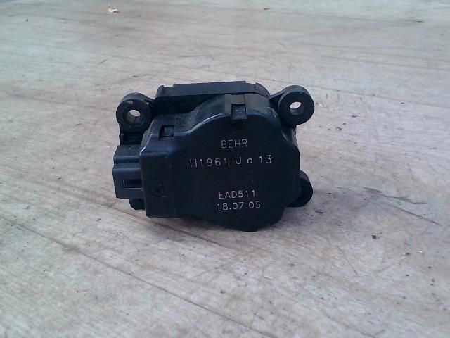 bontott PEUGEOT 307 Fűtés Állító Motor